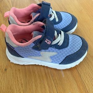 Stride Rite Unisex-Child M2p Zips Runner Athletic Sneaker, size 6